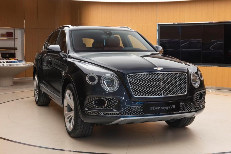 Автомобиль bentley bentayga